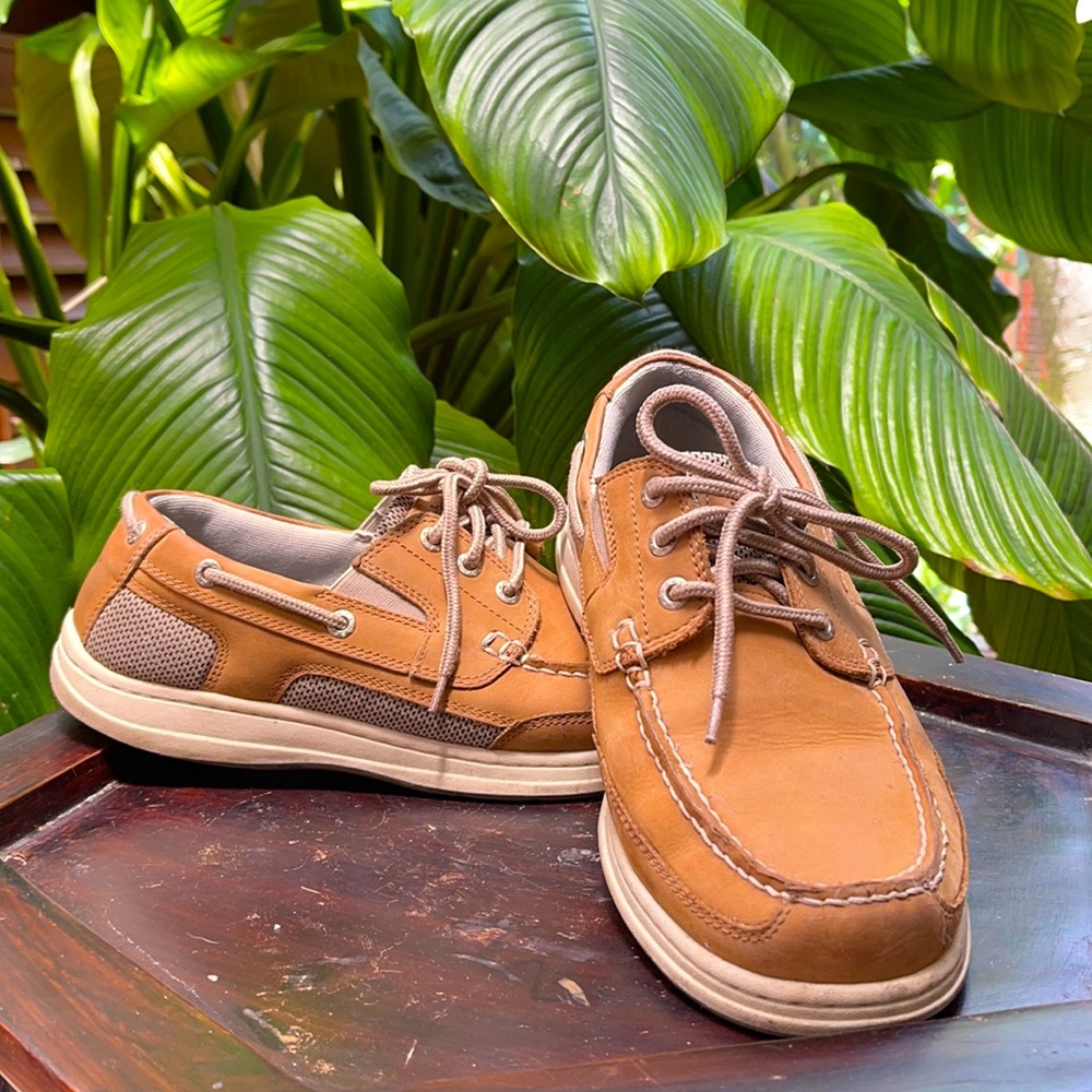 Dockers Men’s Tan Beacon Boat Shoes 8M
